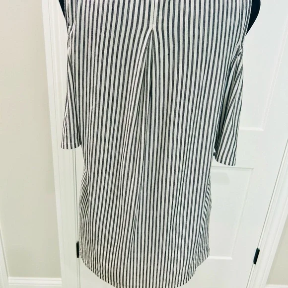 Max Studio Top|Max Studio|Off The Shoulder Top|L - Picture 3 of 5